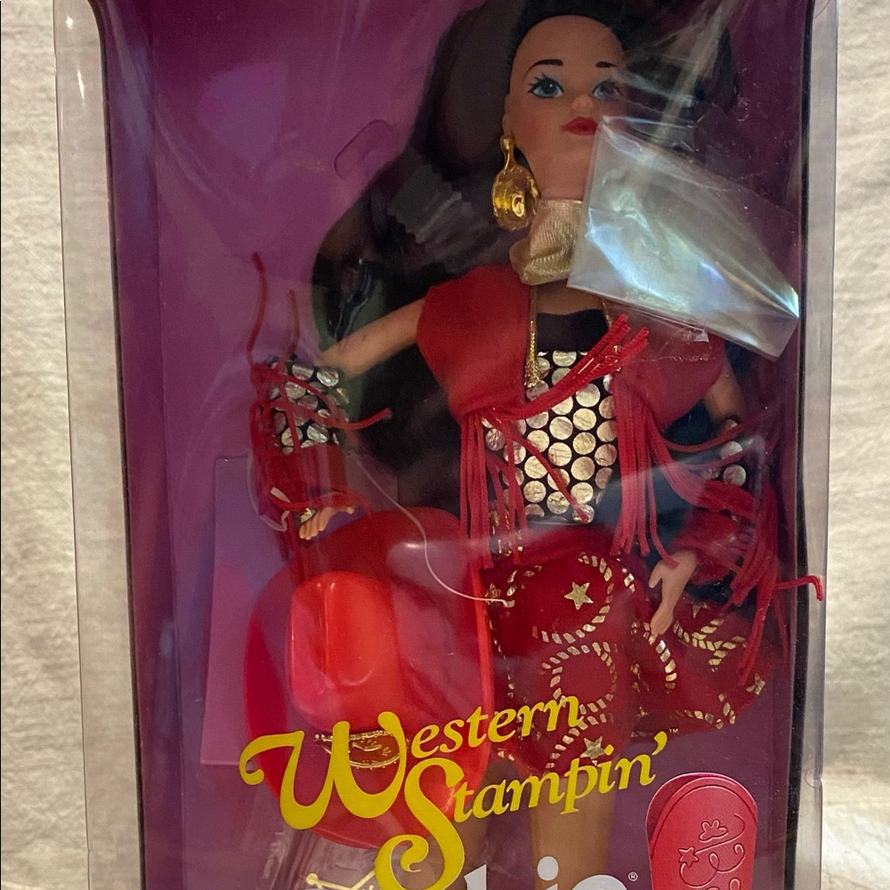 New in Box - Description
Western Stampin' Tara Lynn Barbie